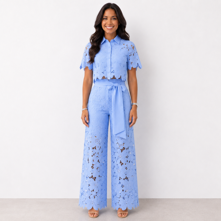 Reina Elegant Floral Lace Set