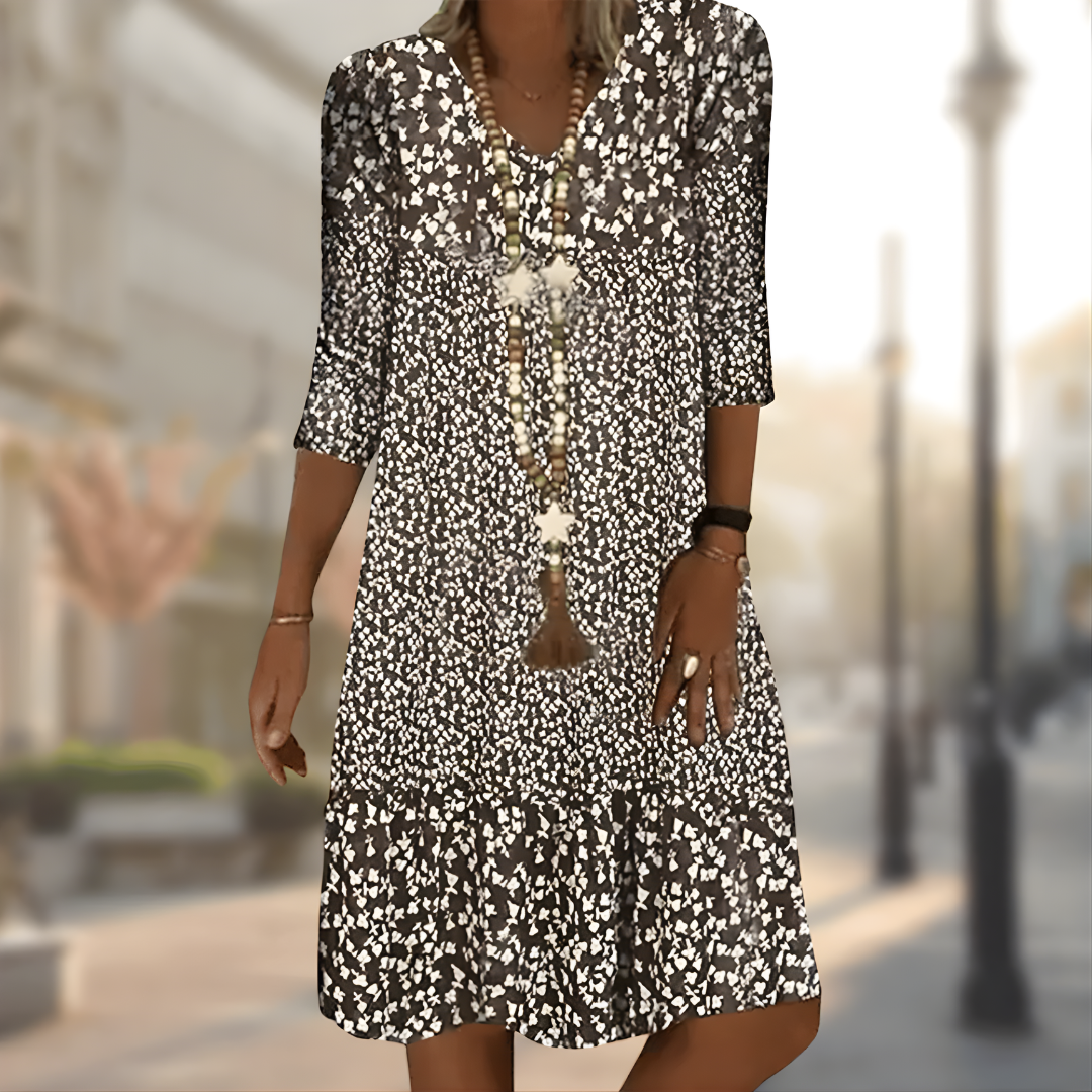 Audrey Chic and Cozy Women&