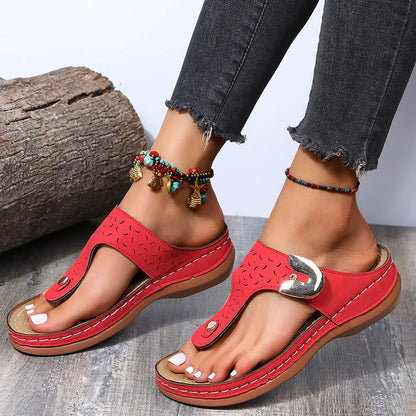 CHLOE™ COMFY FOOTBED ORTHOPEDIC SADNALS