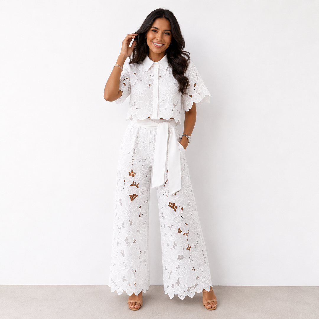 Reina Elegant Floral Lace Set