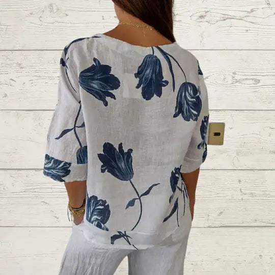 KAMILA™ PRINTED V-NECK FLORAL TUNIC TOP