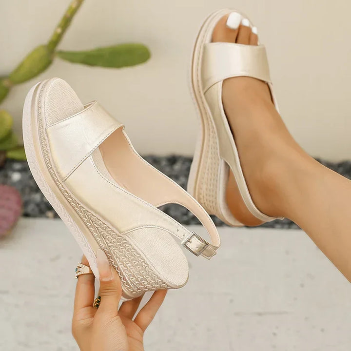 Nia Orthopaedic Sandals