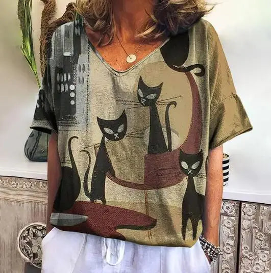 ADRIANE™ SUMMER SHORT SLEEVE SHIRT WITH KITTEN GRAPHIC