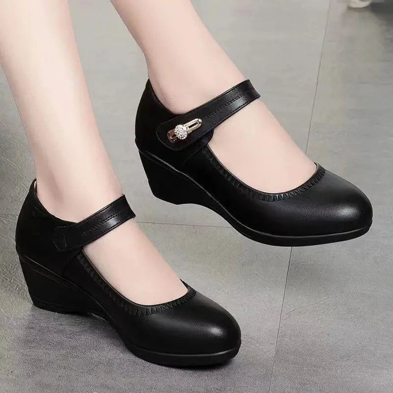 Mirella Elegant Mid-Heel Comfort Shoes