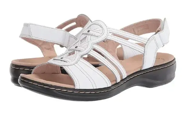 ARIANA™ WOMEN'S ORTHOPEDIC FLAT BOTTOM SANDALS