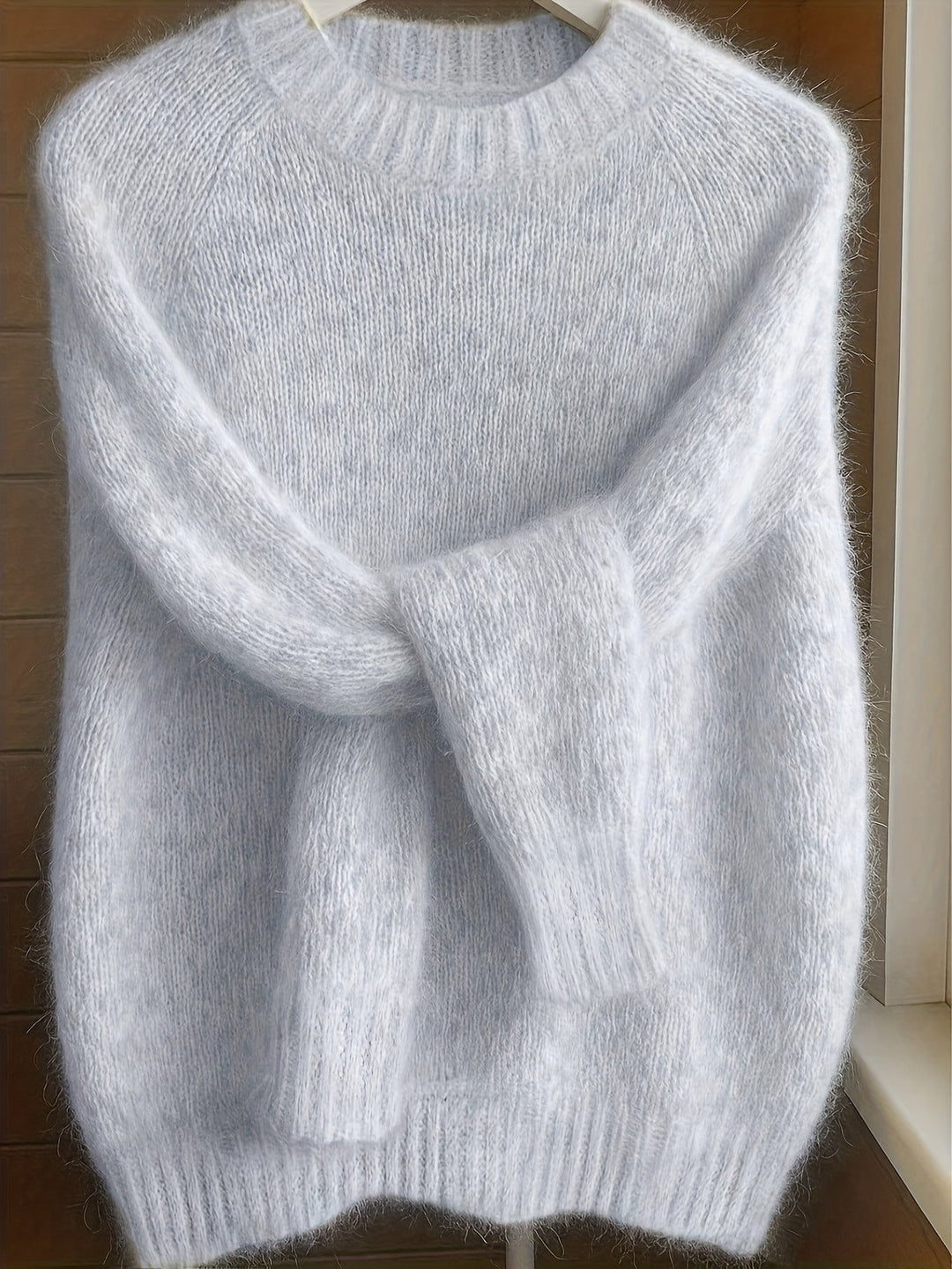 Eva Luxurious Cashmere-Blend Sweater