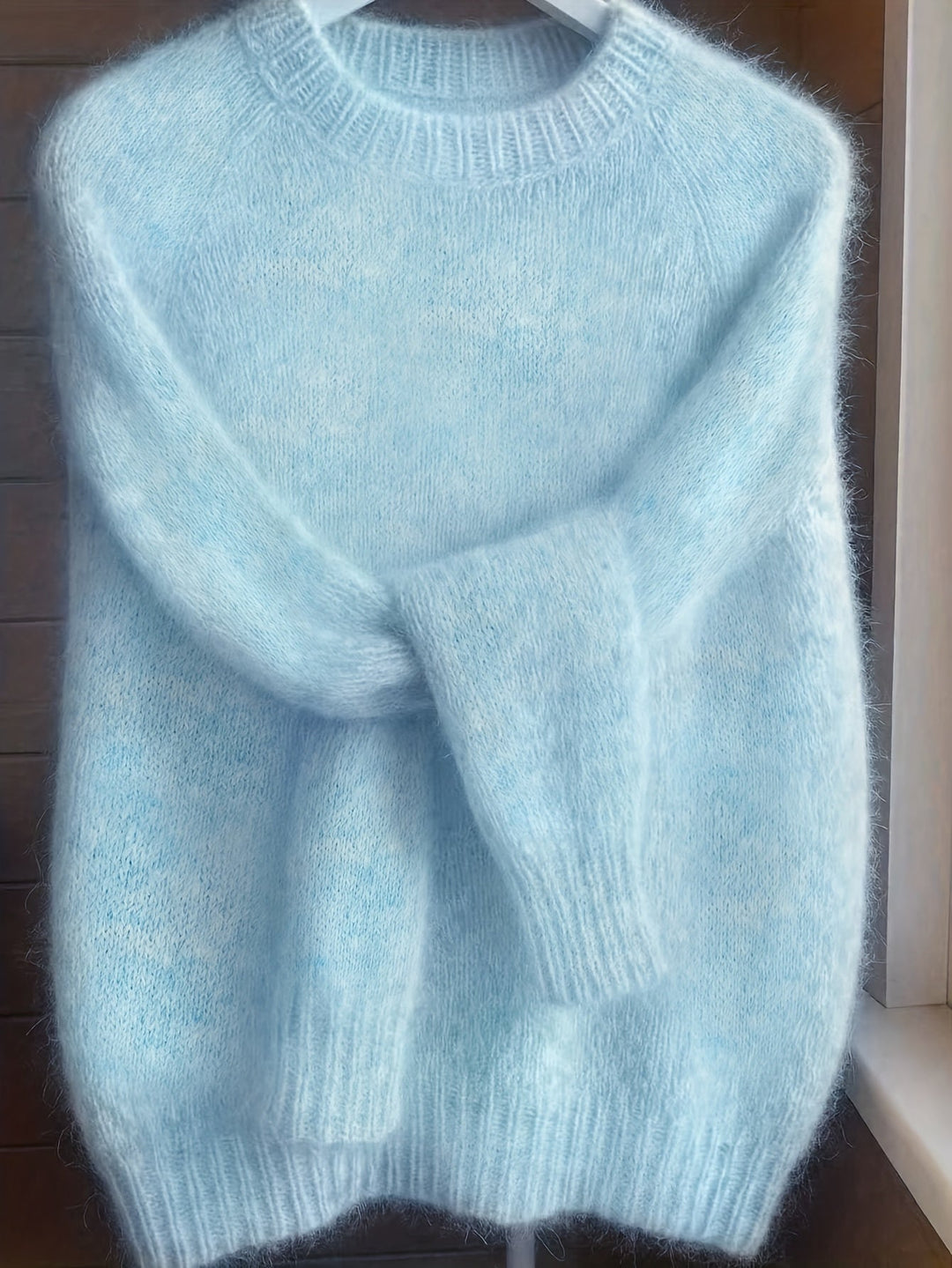 Eva Luxurious Cashmere-Blend Sweater