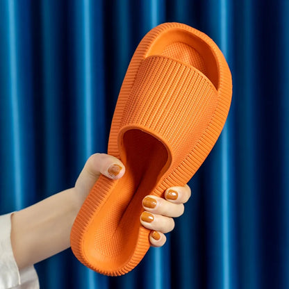 EVE™ NON-SLIP AND WATERPROOF CLOUD SLIPPERS